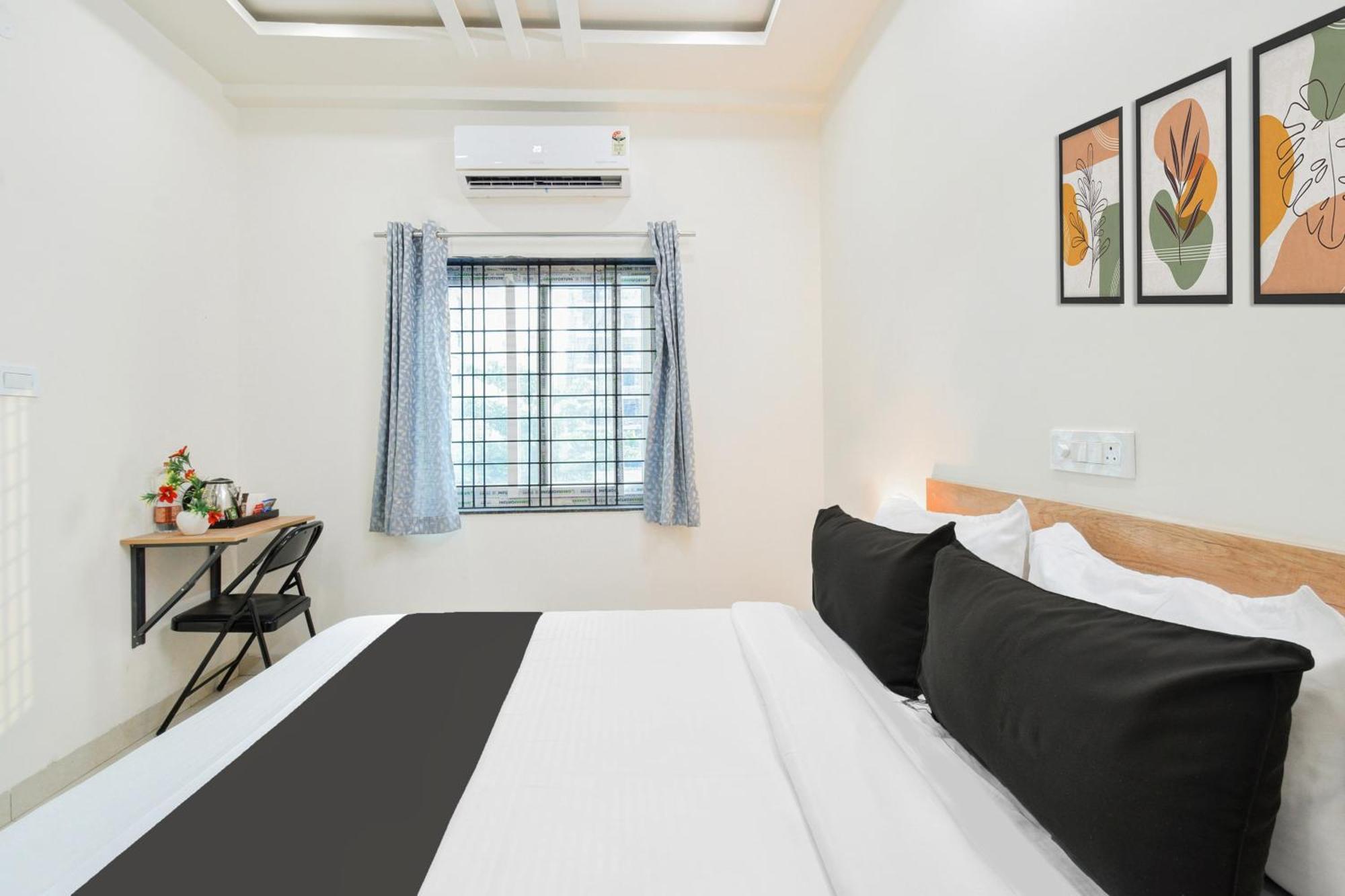 Super Townhouse Kokapet Formerly Aarian Tej Nilayam Gundipet Exterior foto